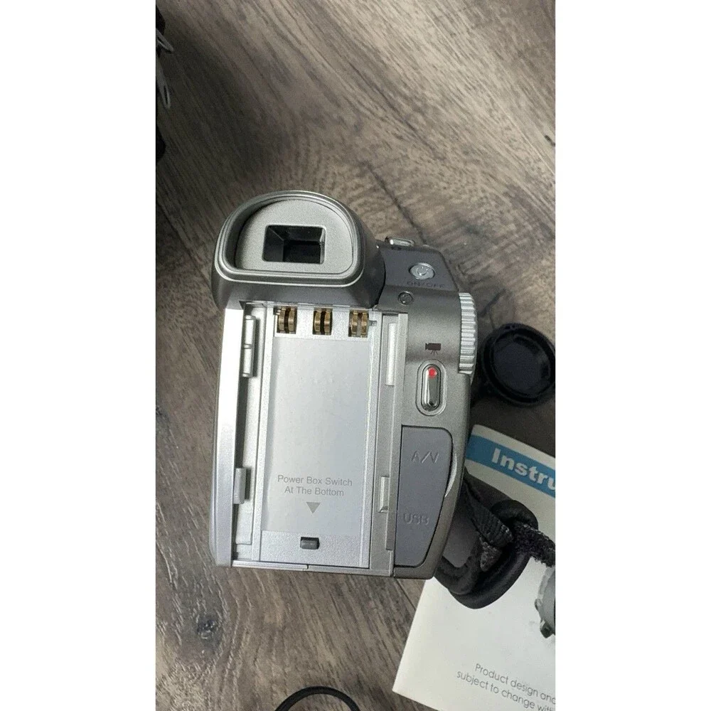 MITSUBA 12 Mega Pixels Dv9002–Gun, Bag, Tripod,cables. No Battery Pack